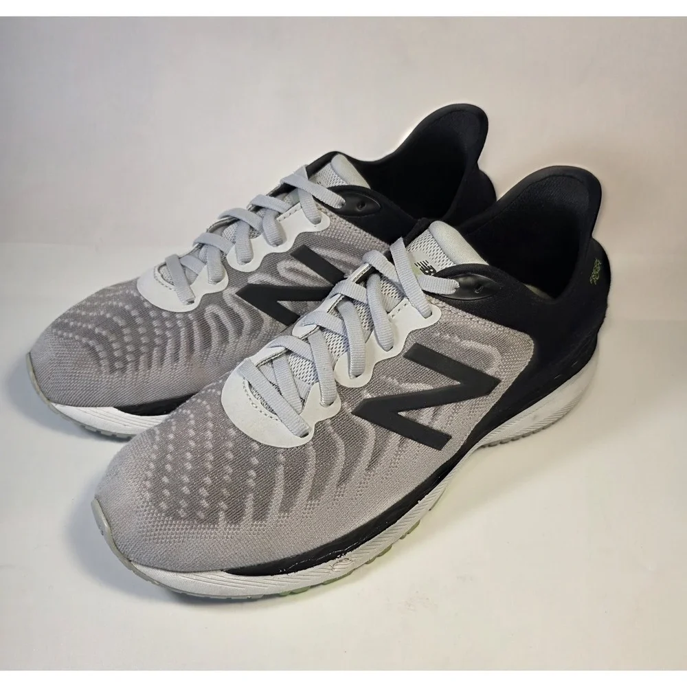 New Balance Fresh Foam 860v11 Womens Size 6 Gray Running Shoes W860E11‎